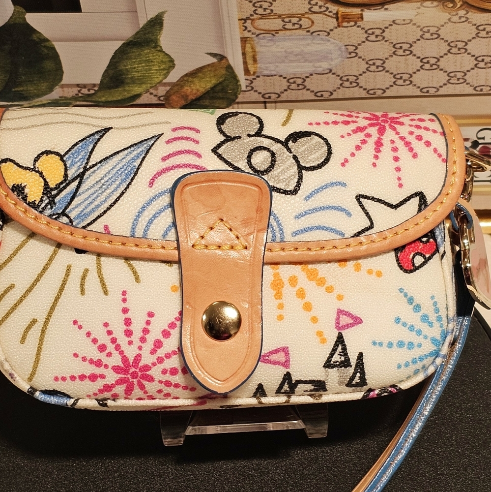 Dooney & Bourke Disney Land Wrislet